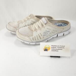 Skechers Athletic Slip On Walking Shoe Womens Size 7 22752 White